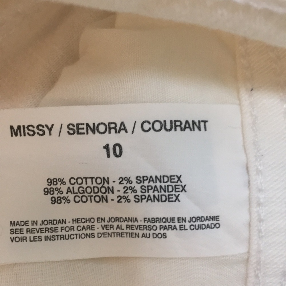 Gloria Vanderbilt White Cropped Jeans - Picture 4 of 5